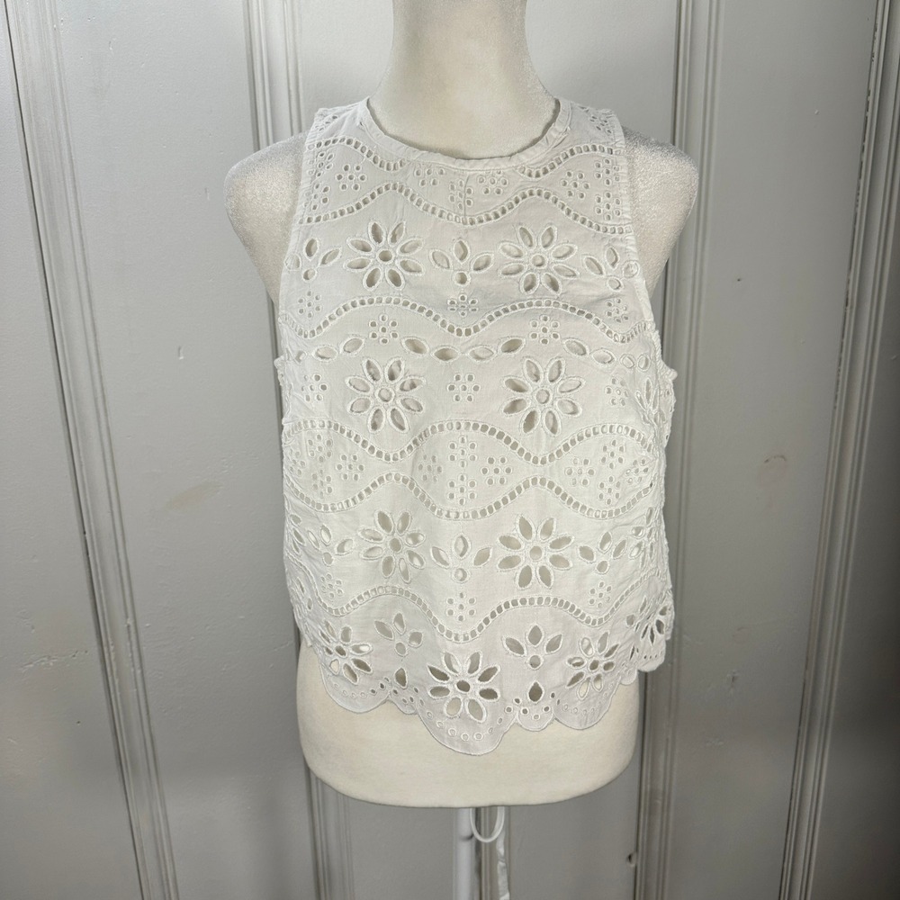 Eyelet Crop Top Womens Small White Excellent Floral Scallop Hem Tank